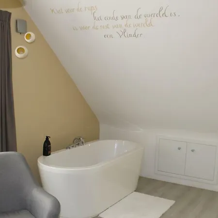 Saffels Nest Bed & Breakfast 3*